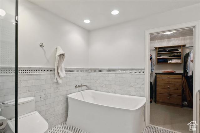 Photo 19 for MLS #2108701 at 1483 E Maple Hills Dr