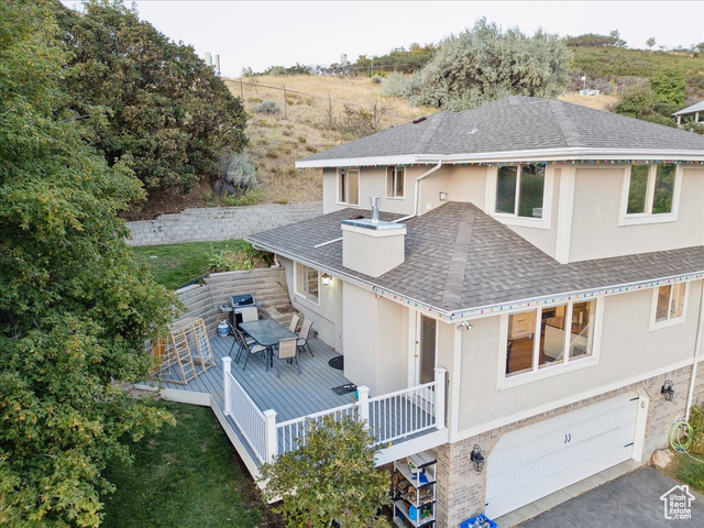 Photo 8 for MLS #2108701 at 1483 E Maple Hills Dr