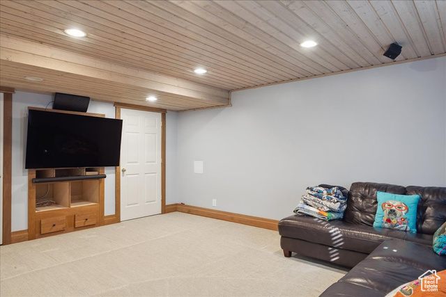 Photo 28 for MLS #2108701 at 1483 E Maple Hills Dr