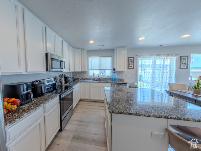 Photo 13 for MLS #2108707 at 3209 S Claire Ave