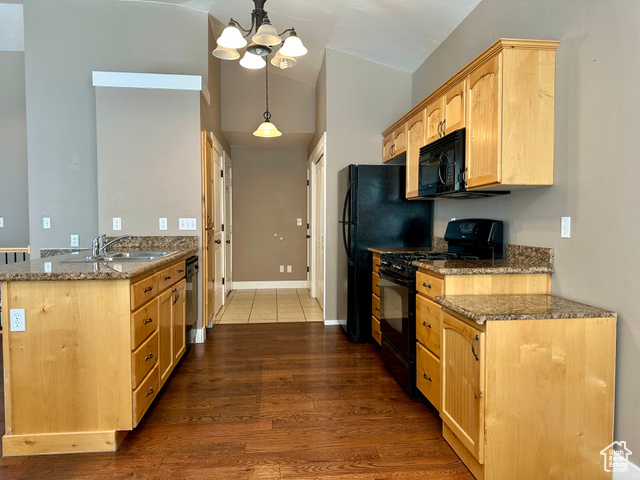 Photo 6 for MLS #2108718 at 460 N 250 East