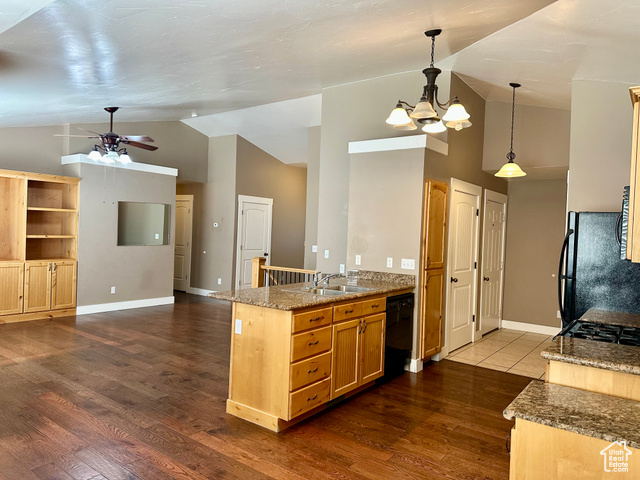 Photo 7 for MLS #2108718 at 460 N 250 East