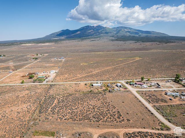 32 S ELK MOUNTAIN AVE, La Sal UT 84530
