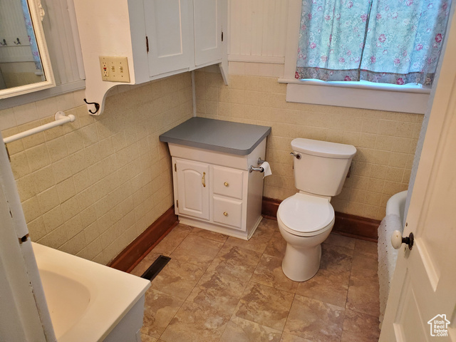 Photo 13 for MLS #2108742 at 1495 E 2300 North