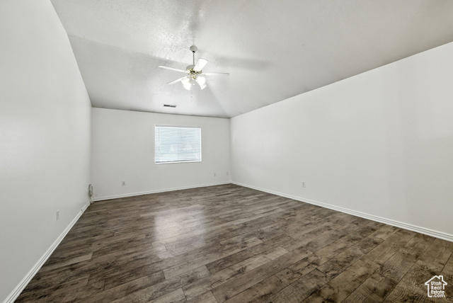 Photo 4 for MLS #2108761 at 272 W 1020 South #B