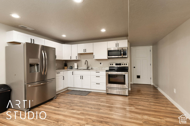 Photo 31 for MLS #2108772 at 1102 S Red Barn View Dr