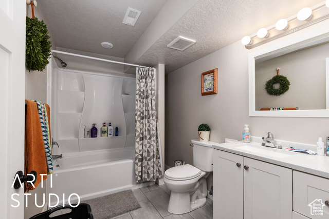 Photo 33 for MLS #2108772 at 1102 S Red Barn View Dr