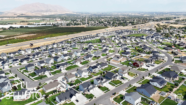 Photo 59 for MLS #2108772 at 1102 S Red Barn View Dr