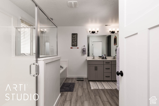 Photo 21 for MLS #2108772 at 1102 S Red Barn View Dr