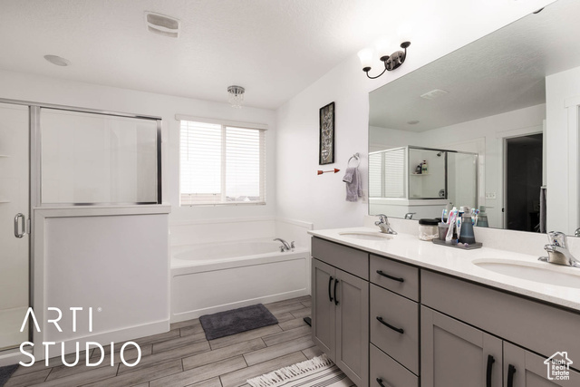 Photo 22 for MLS #2108772 at 1102 S Red Barn View Dr