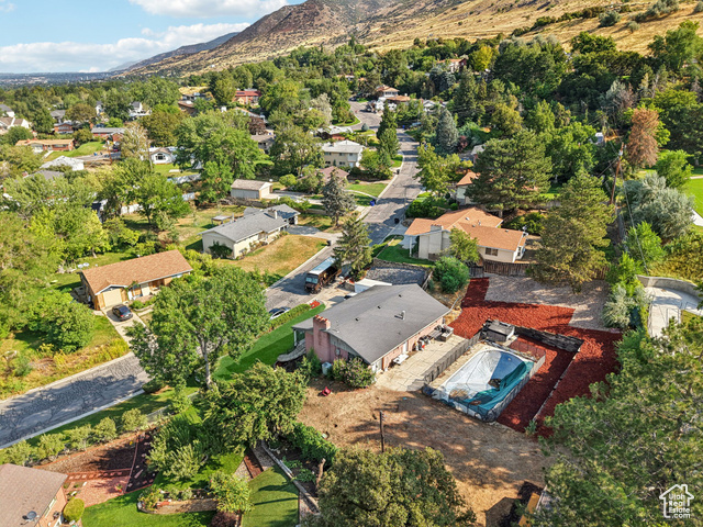 Photo 36 for MLS #2108776 at 385 S Canyon Way