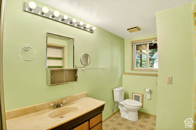 Photo 32 for MLS #2108784 at 1240 Booth Dr