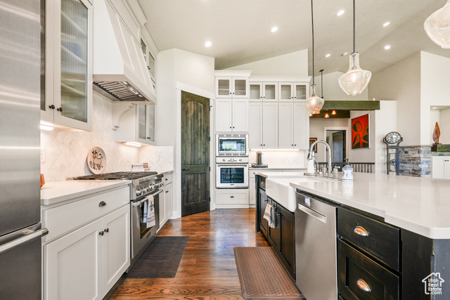 Photo 17 for MLS #2108789 at 818 W Summit Haven Cir