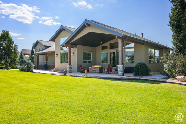 Photo 45 for MLS #2108789 at 818 W Summit Haven Cir