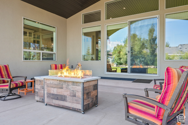 Photo 40 for MLS #2108789 at 818 W Summit Haven Cir