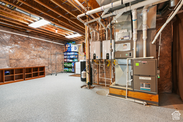 Photo 54 for MLS #2108789 at 818 W Summit Haven Cir