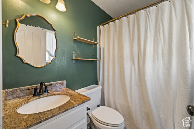 Photo 14 for MLS #2108798 at 1666 W 1500 South