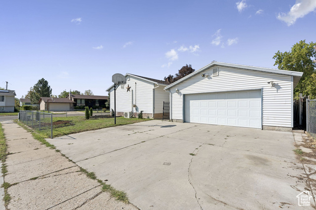 Photo 33 for MLS #2108800 at 561 N 700 West