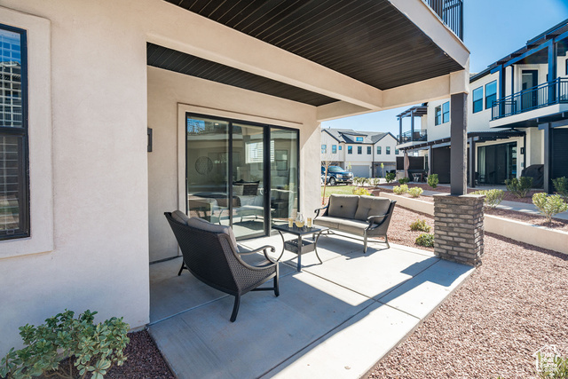 Photo 3 for MLS #2108807 at 2600 Ocotillo Way #13
