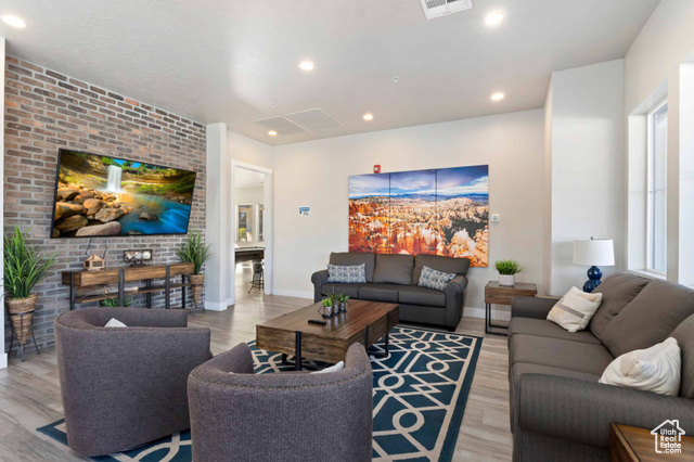 Photo 61 for MLS #2108807 at 2600 Ocotillo Way #13