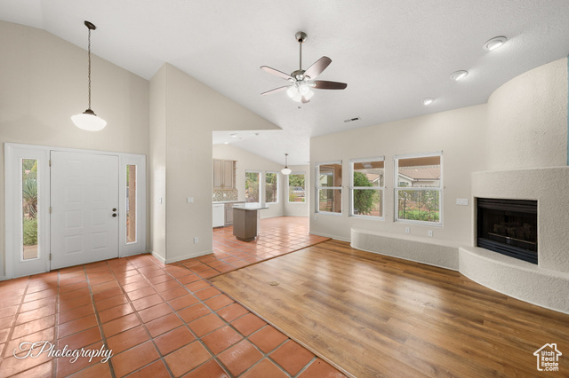 Photo 11 for MLS #2108816 at 158 E 375 South