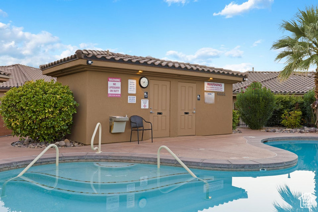 Photo 31 for MLS #2108819 at 1795 N Snow Canyon Pkwy #40