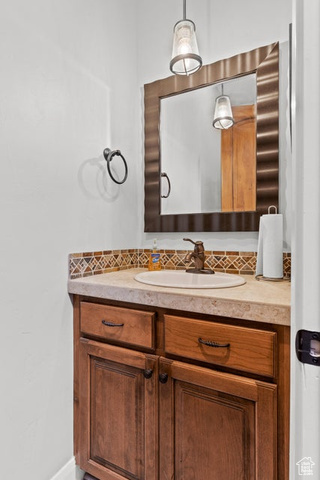 Photo 22 for MLS #2108819 at 1795 N Snow Canyon Pkwy #40