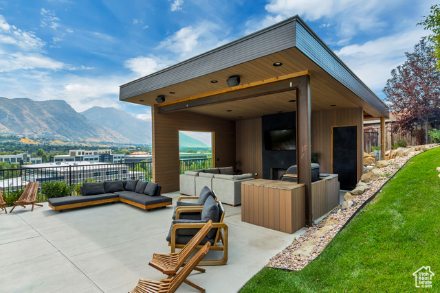 Photo 60 for MLS #2108827 at 270 N Palisade Dr