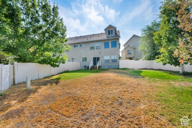 Photo 21 for MLS #2108829 at 717 Sand Dollar Dr