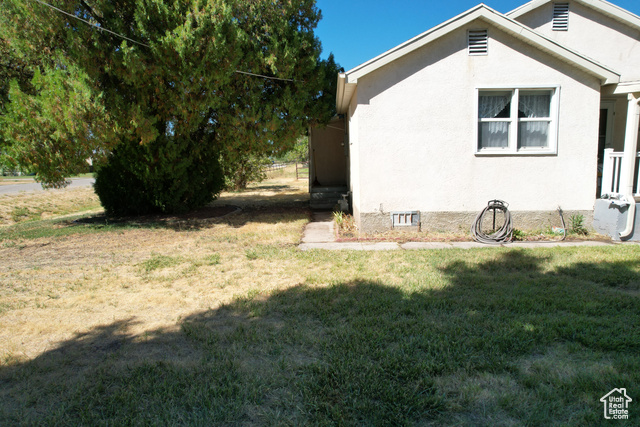 Photo 8 for MLS #2108836 at 4798 W 6000 North