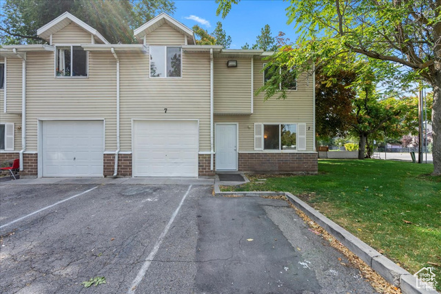 558 N REDWOOD RD #1, Salt Lake City UT 84116
