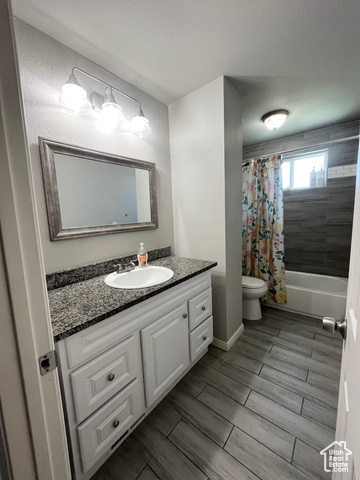Photo 8 for MLS #2108852 at 4972 W Silvertip Dr