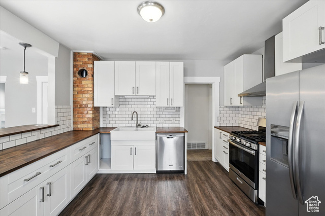 Photo 8 for MLS #2108868 at 141 W 400 North