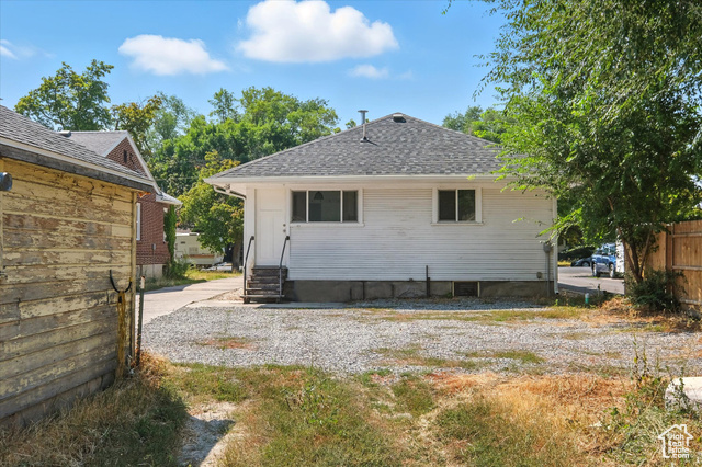 Photo 26 for MLS #2108868 at 141 W 400 North