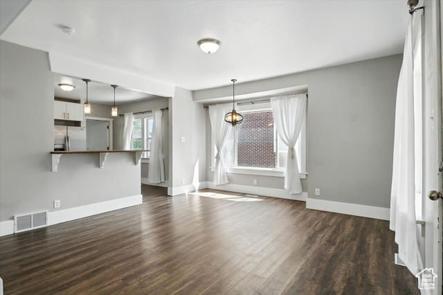 Photo 6 for MLS #2108868 at 141 W 400 North