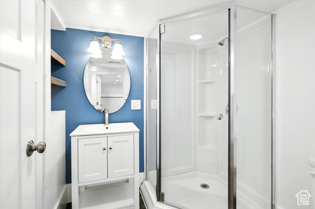 Photo 20 for MLS #2108868 at 141 W 400 North