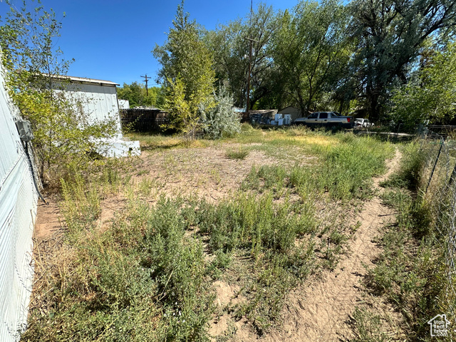 Photo 15 for MLS #2108891 at 470 E Main St