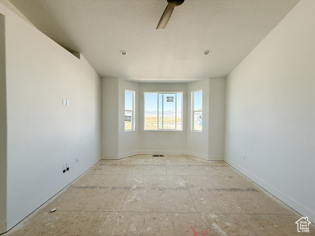Photo 2 for MLS #2108901 at 2157 N 425 West #233