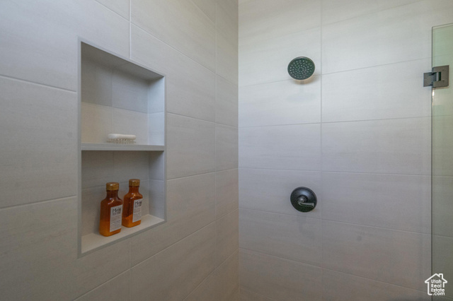Photo 39 for MLS #2108903 at 1459 N Highland Pkwy