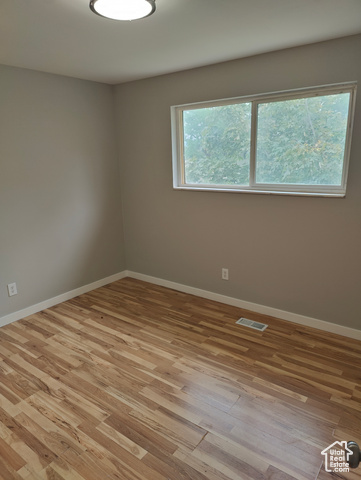 Photo 9 for MLS #2108907 at 3870 S 6955 West