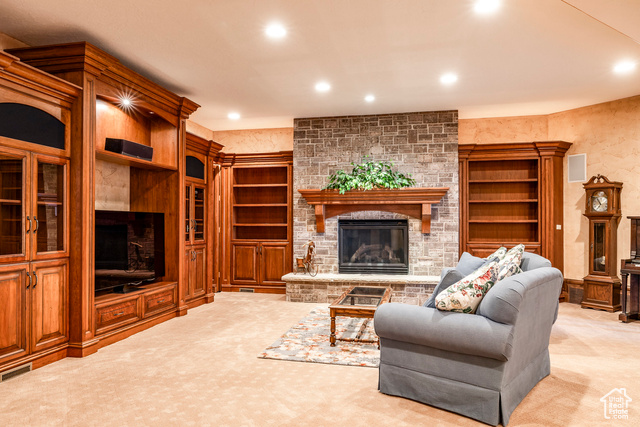 Photo 59 for MLS #2108931 at 3409 E Seven Springs Dr