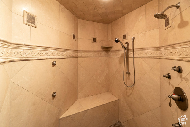 Photo 47 for MLS #2108931 at 3409 E Seven Springs Dr