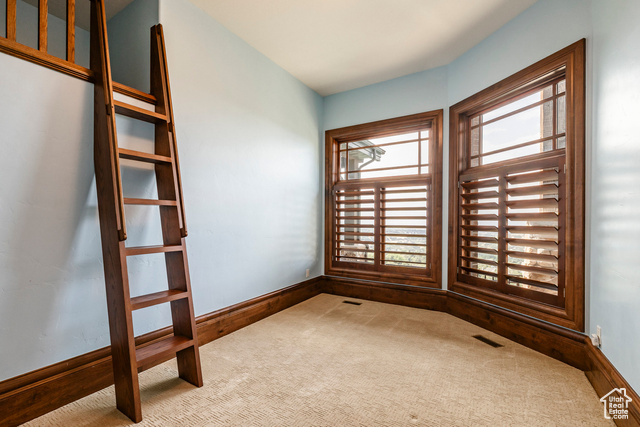 Photo 39 for MLS #2108931 at 3409 E Seven Springs Dr