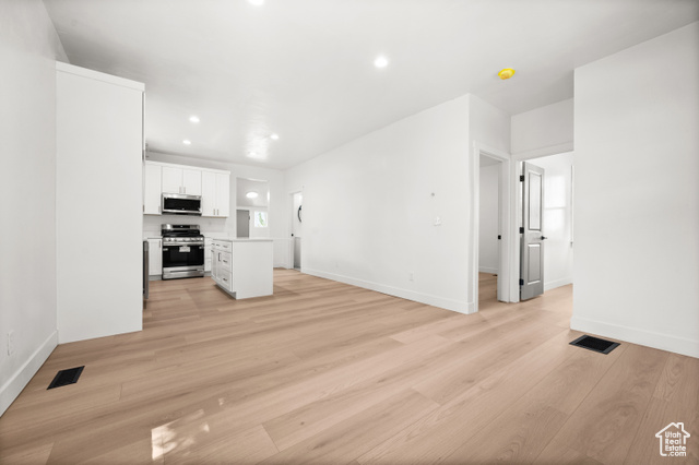 Photo 5 for MLS #2108936 at 610 S Navajo St