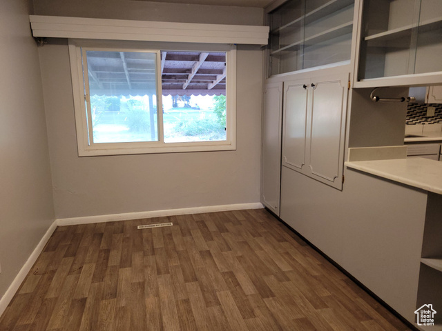 Photo 4 for MLS #2108939 at 360 W 200 North