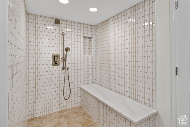 Photo 17 for MLS #2108952 at 8028 Springshire Dr