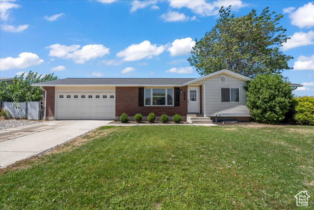 MLS #2108955 - 4318 S King Arthur