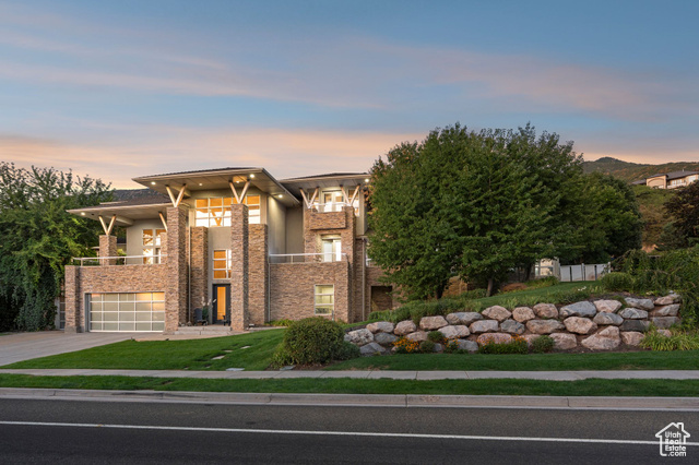 Photo 2 for MLS #2108965 at 5304 S Skyline Pkwy