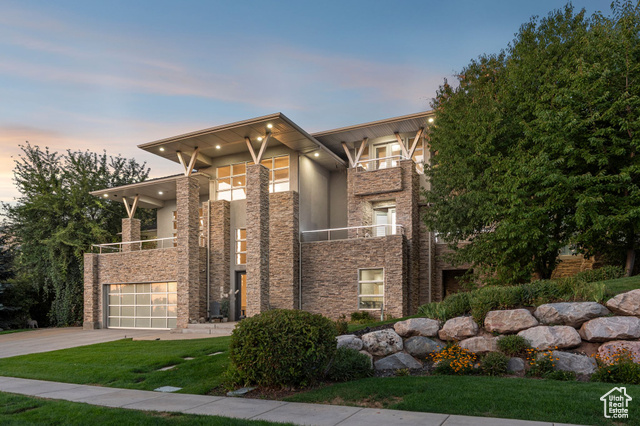 Photo 3 for MLS #2108965 at 5304 S Skyline Pkwy