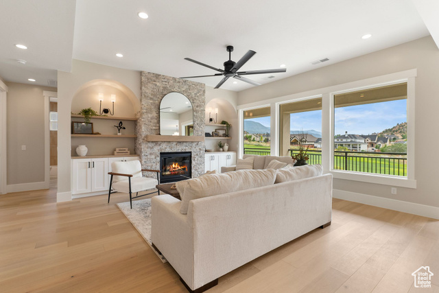 Photo 15 for MLS #2108982 at 1509 N Knoll St